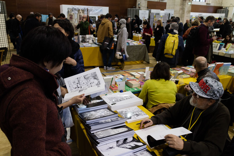 Salon des ouvrages sur la BD