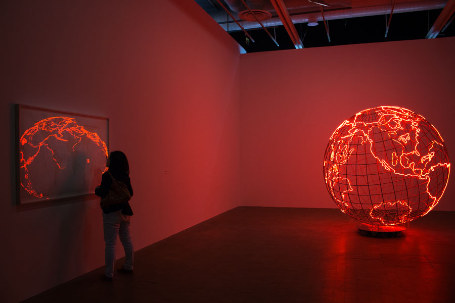 2015 - Mona Hatoum