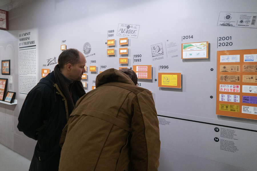 Carnets de timbres dans l'air du temps