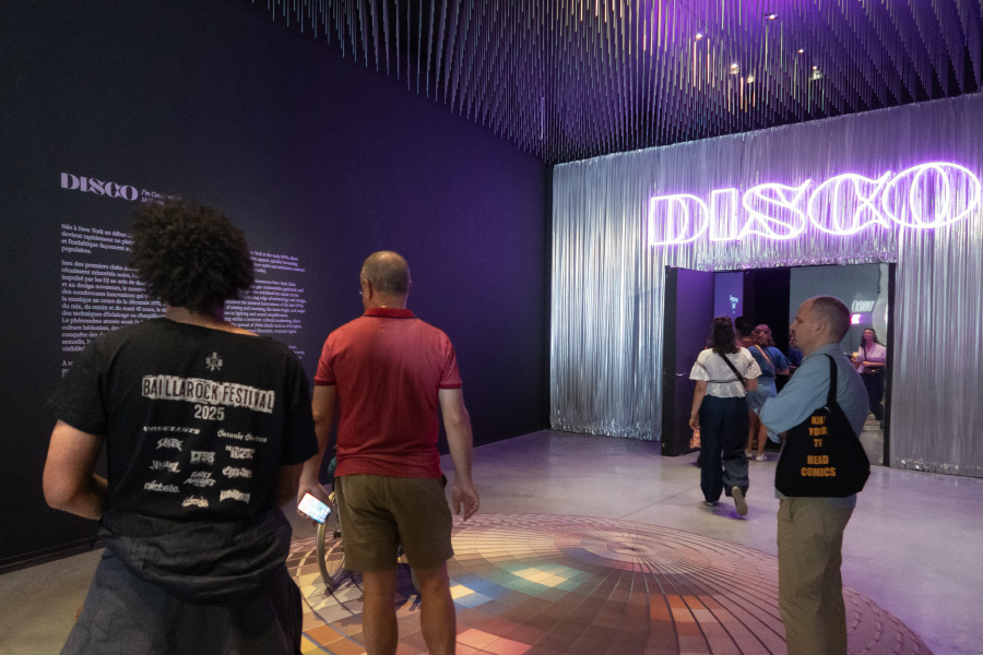 Disco, Im coming out