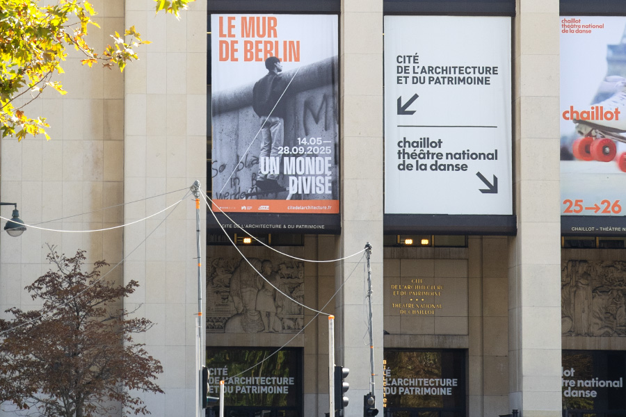 Le Mur de Berlin. Un Monde Divisé